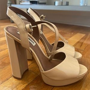 Steve Madden Nude Platform Heel